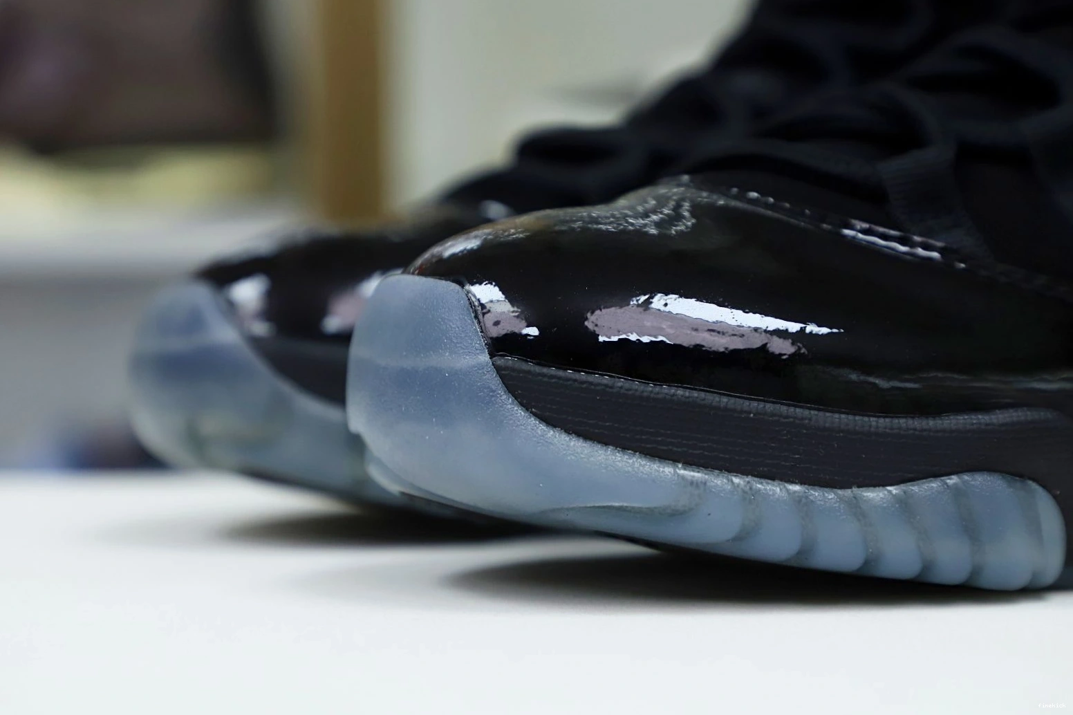 AIR JORDAN GOWN' RETRO 'CAP AND 11 1006